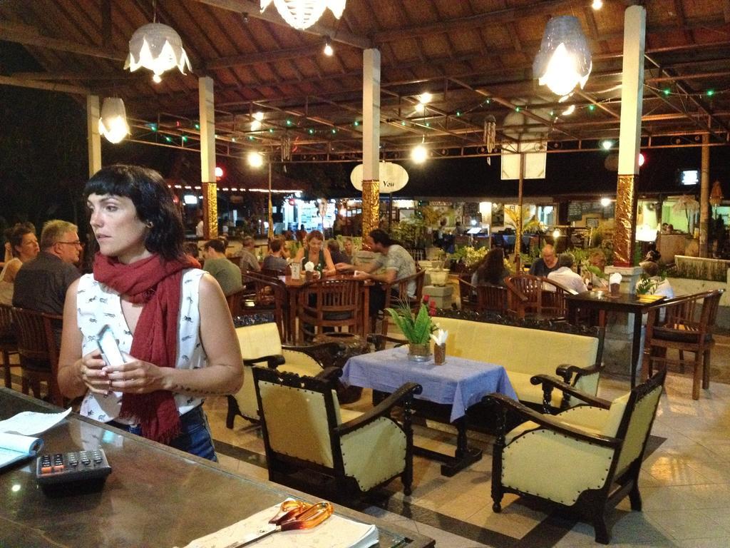 Lovina Astina Hotel מראה חיצוני תמונה
